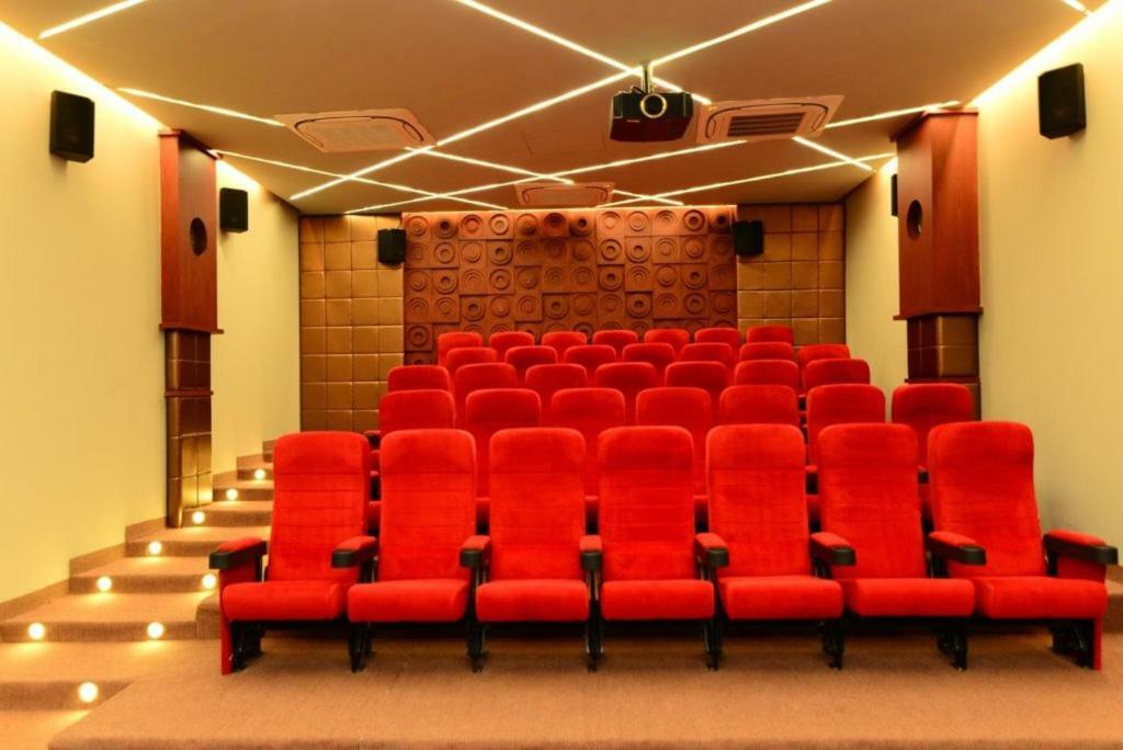 Circle Club Faisalabad Hotel Eksteriør billede
